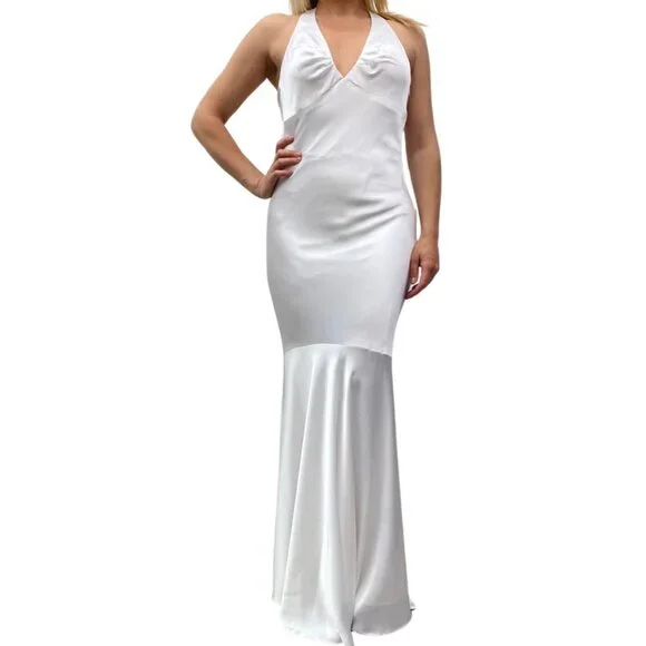 Issue New York | Dresses | Issue New York Satin Vneck Mermaid Gown White  Size 2 Nwt | Poshmark